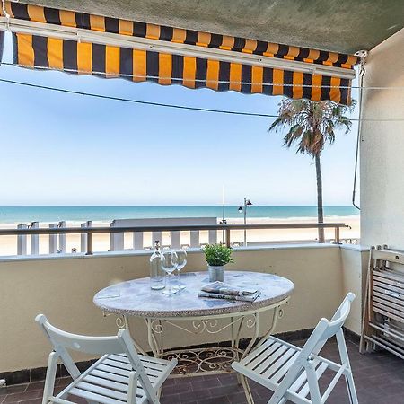 Apt En El Mar Apartment Cadiz Exterior photo